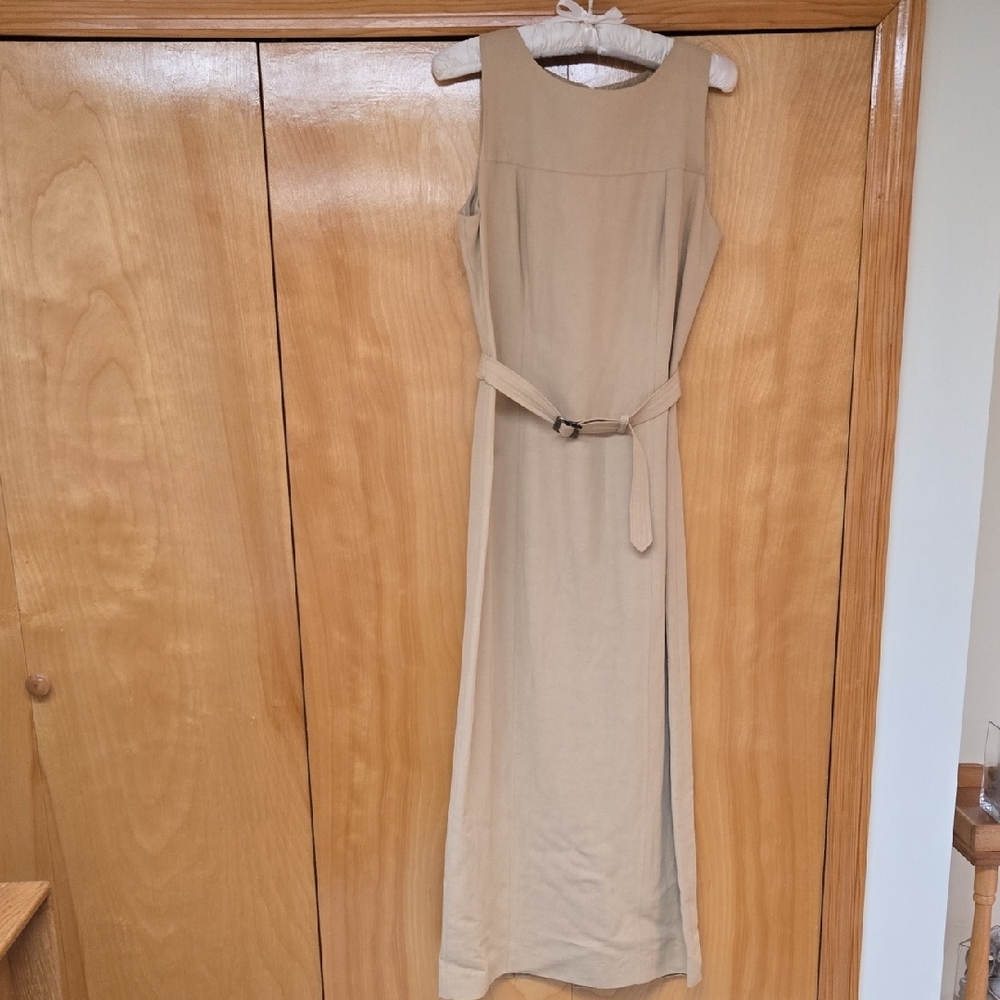 Ann Taylor Size 2 Elegant Tan belted Sleeveless Dress Linen Blend